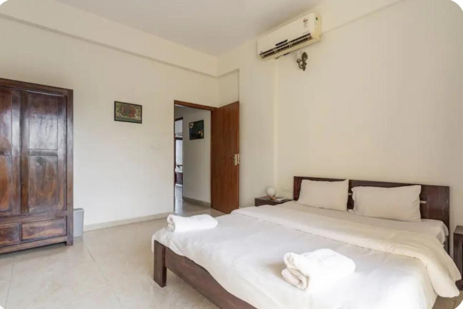 Stelliam'S 5 Bhk Sea Facing Apartment In Goa. โดนาเปาลา ภายนอก รูปภาพ