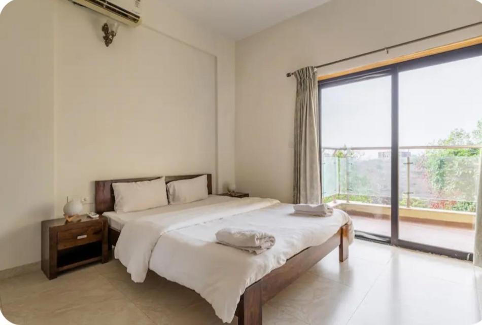 Stelliam'S 5 Bhk Sea Facing Apartment In Goa. โดนาเปาลา ภายนอก รูปภาพ