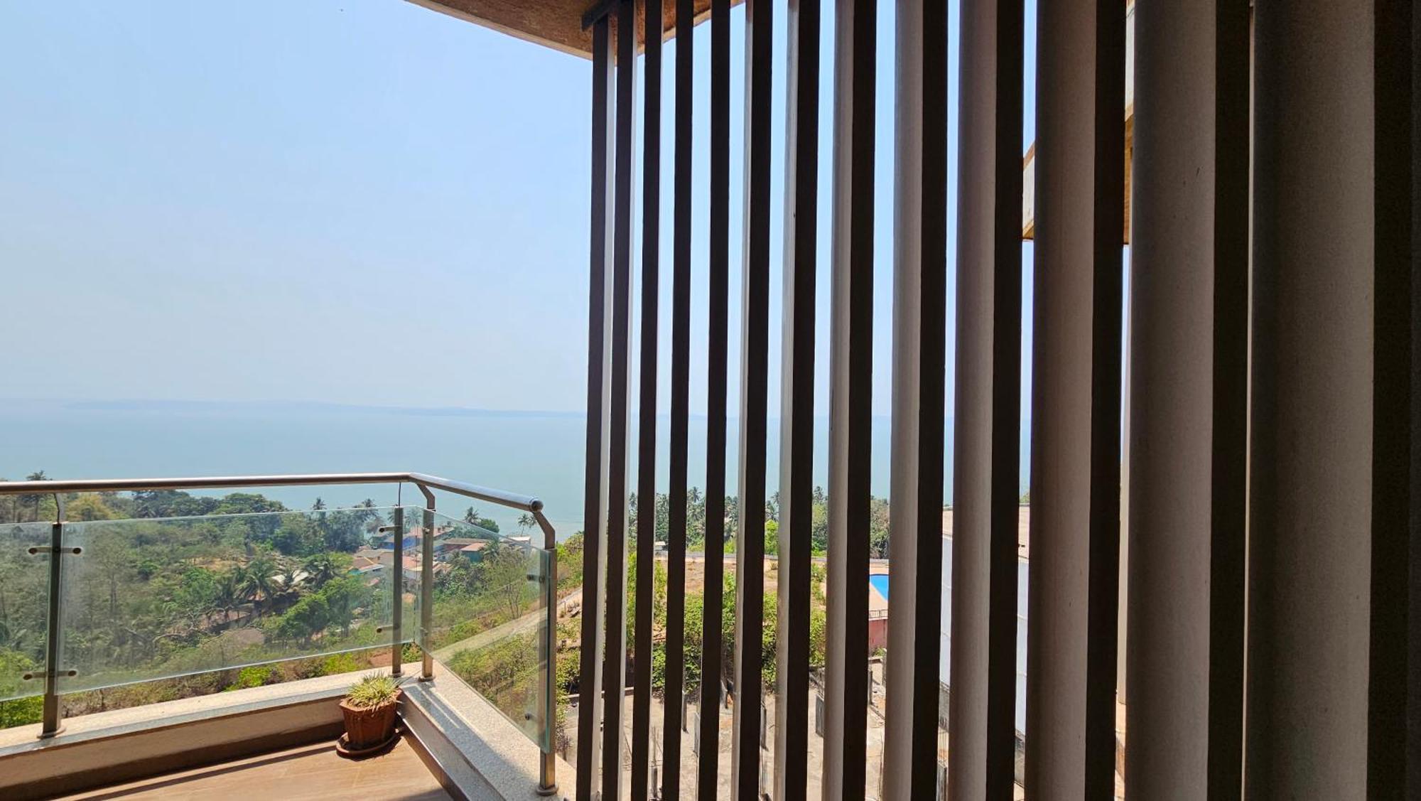 Stelliam'S 5 Bhk Sea Facing Apartment In Goa. โดนาเปาลา ภายนอก รูปภาพ